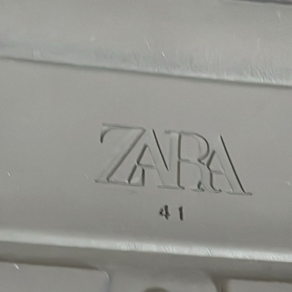 Zara Women's Hook and Loop Closure Chunky Platform Grandad Sandals size 41 NWT - Picture 12 of 12